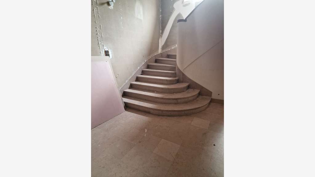 Immeuble à vendre proche EPINAL (88) Ensemble