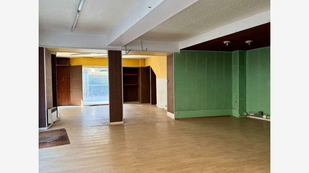 A vendre immeuble de 200m² à Charolles centre (71)