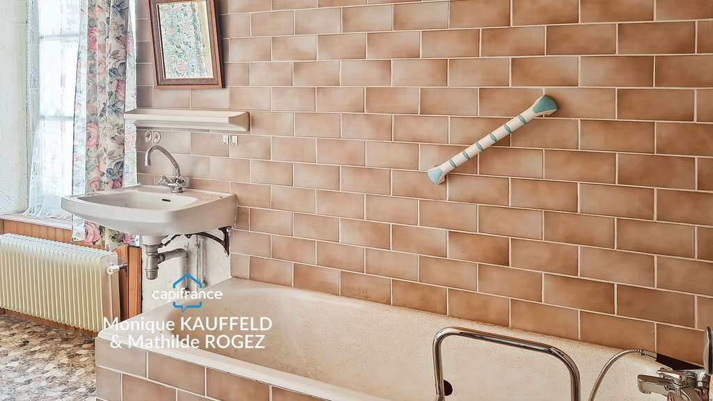 Immeuble de rapport à vendre COURPIERE (63)