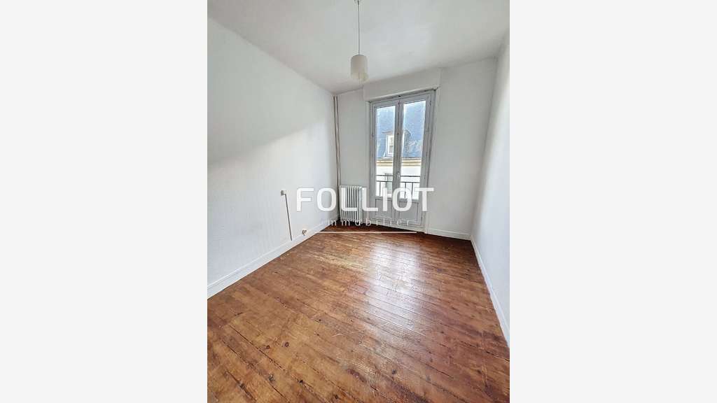 Vente immeuble de 288m² à Coutances centre