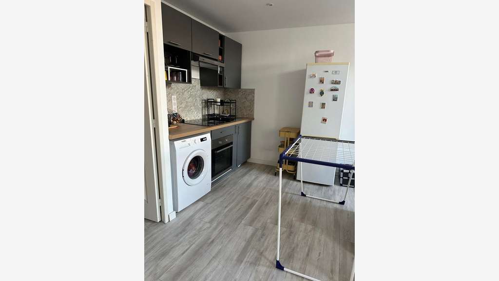 Immeuble à vendre CUERS (83) 4 appartements loués