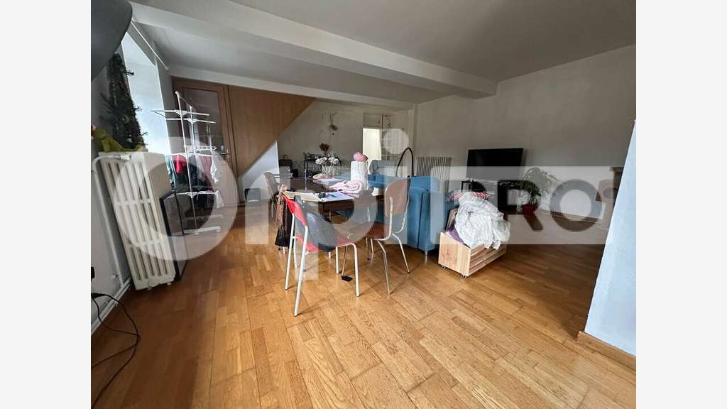 Vente habitation et local commercial à Dainville