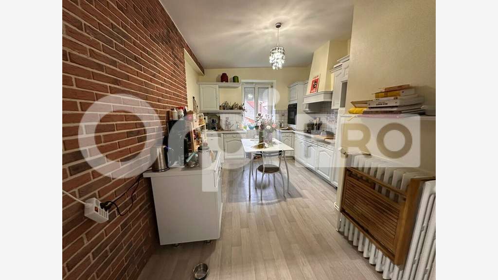 Vente habitation et local commercial à Dainville