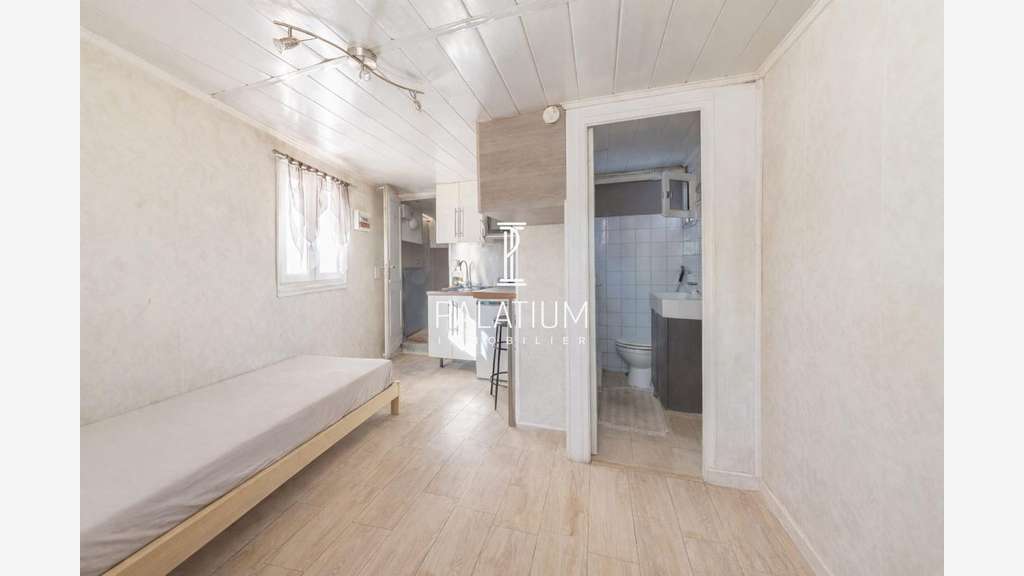 Immeuble de rapport à vendre à Gréoux-les-Bains