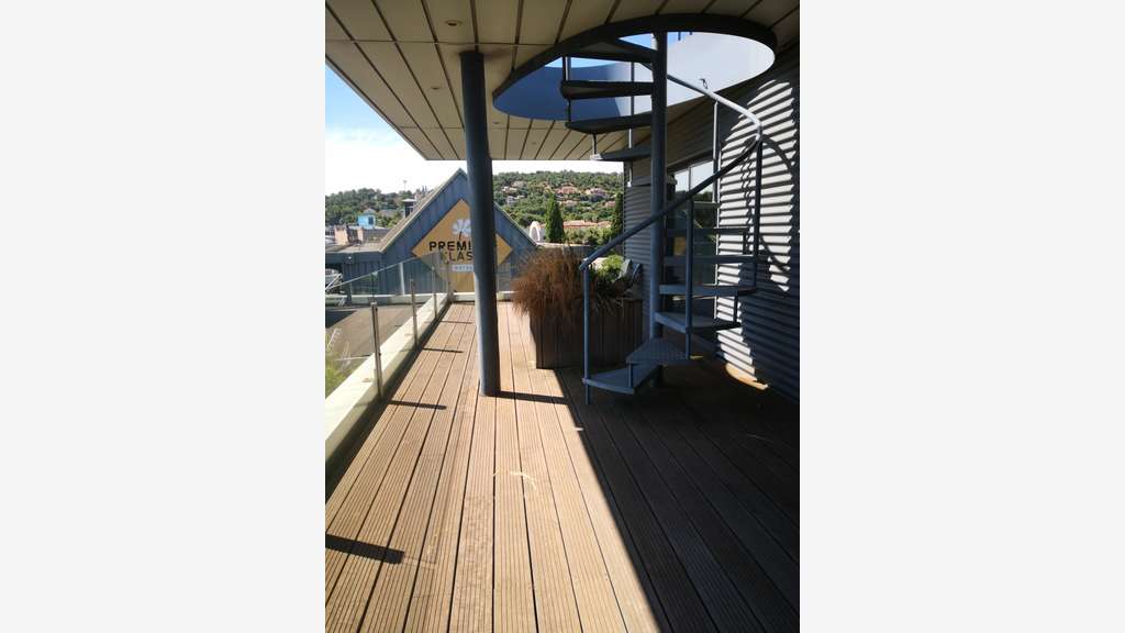 Vente Immeuble de bureaux 900m² à La Seyne‑sur‑Mer