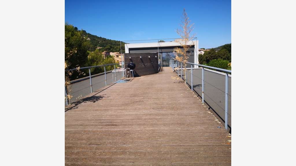 Vente Immeuble de bureaux 900m² à La Seyne‑sur‑Mer