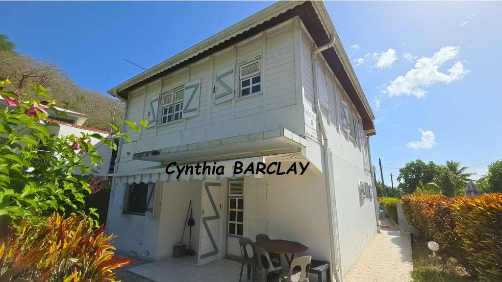 Vente immeuble de 201m² avec piscine Le Carbet