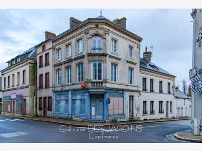 A vendre bel immeuble au Merlerault