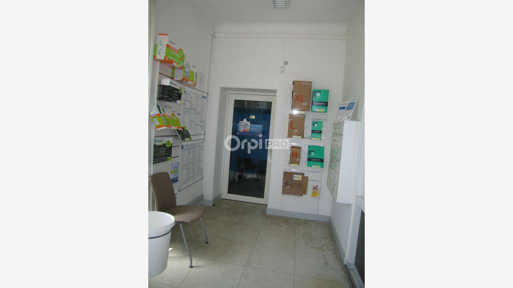 Immeuble indépendant à vendre à Levet