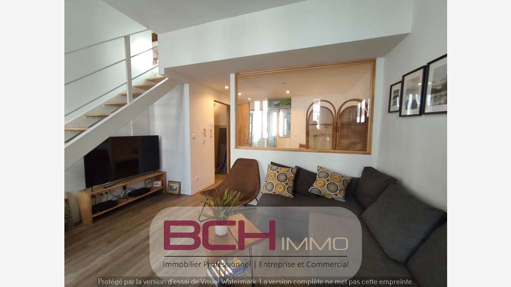 A vendre immeuble indépendant R+1 à Marseille 4e