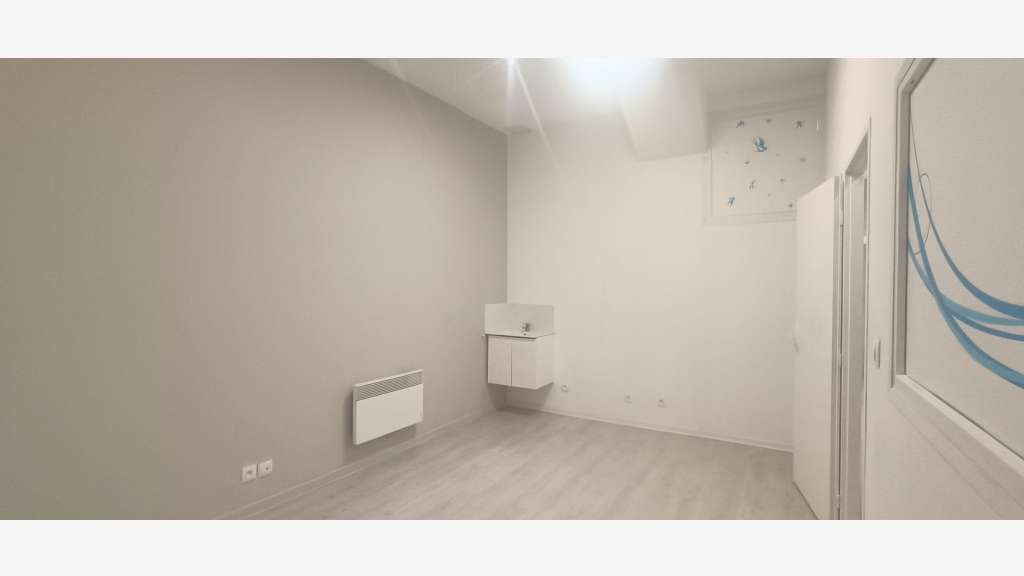 Vente local commercial ou pro 90m² Marseille 13007