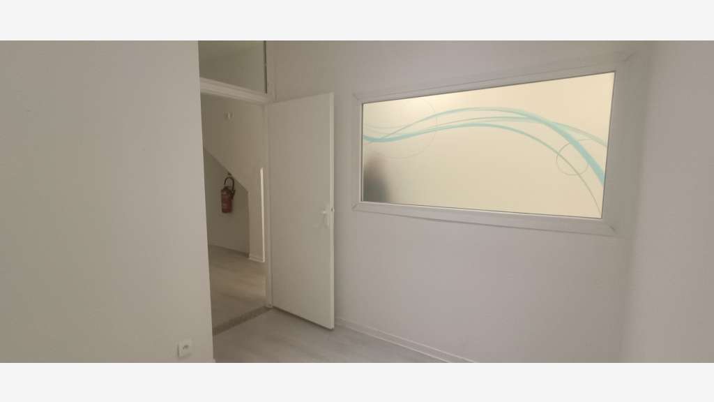 Vente local commercial ou pro 90m² Marseille 13007