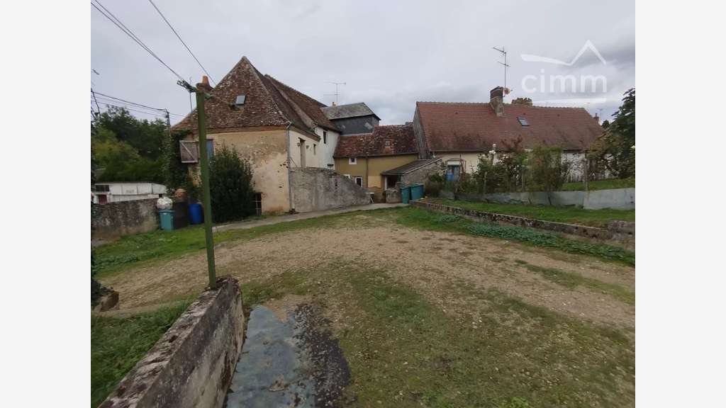 Vente immeuble de rapport vendu loué sur Vendôme