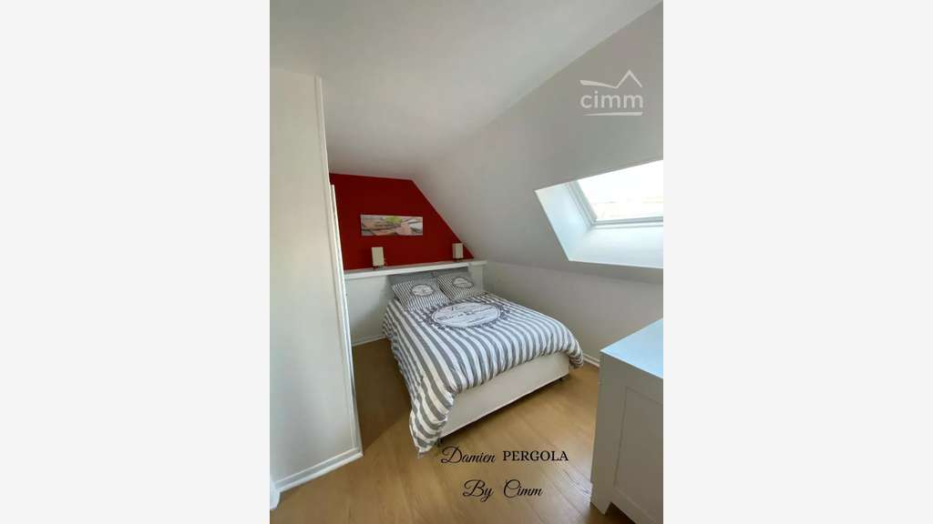 AV immeuble rapport 81m² centre Montignac-Lascaux
