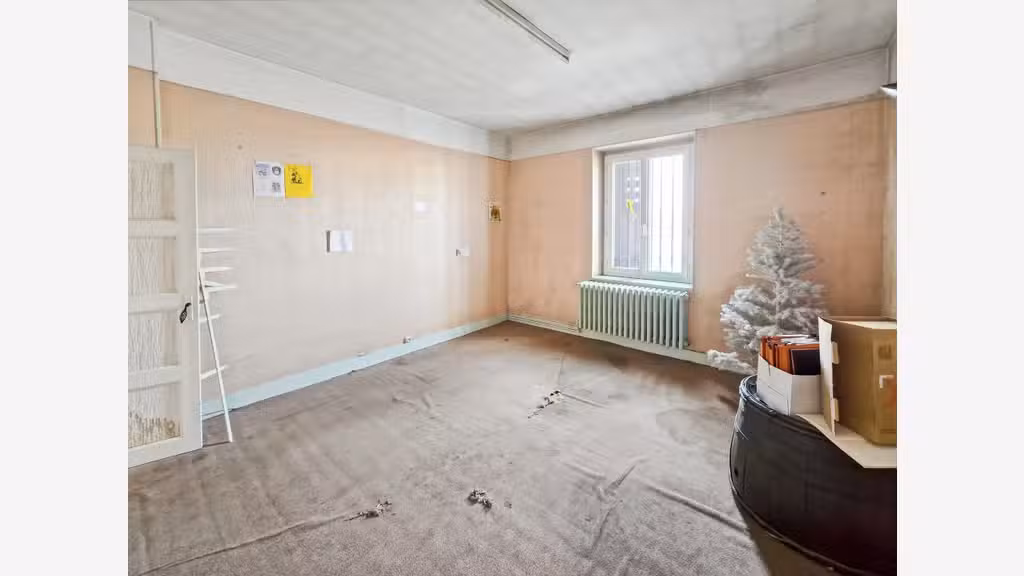 Immeuble de rapport commerce loué 263m²  à Nevers