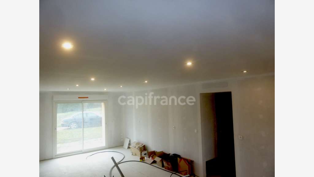 Ensemble immobilier proche de Paris