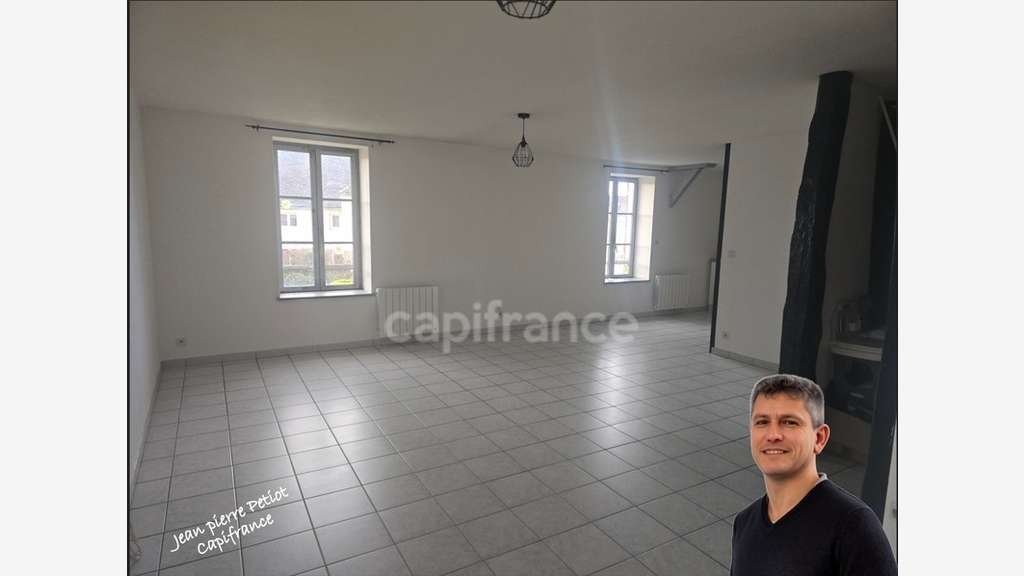 Immeuble à vendre PIERRE DE BRESSE (71)