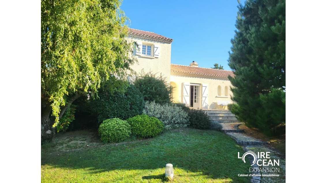 Vente maison avec sous-sol 190m² Pornic axe pass.
