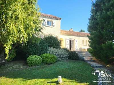 Vente maison avec sous-sol 190m² Pornic axe pass.