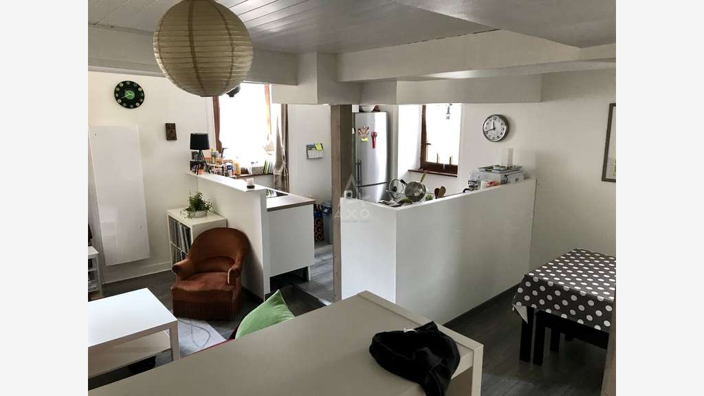A vendre bel ensemble immobilier 130m² à Quintin