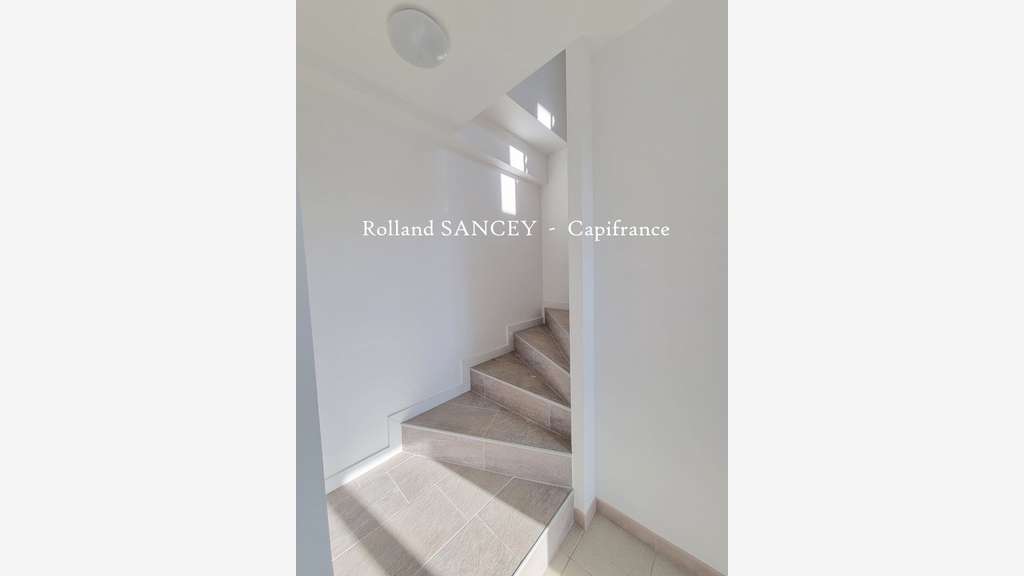 Immeuble en monopropriété à vendre à Réchésy (90)