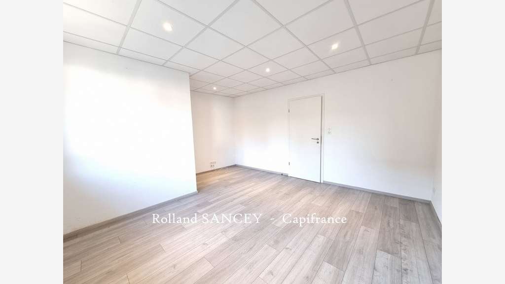 Immeuble en monopropriété à vendre à Réchésy (90)