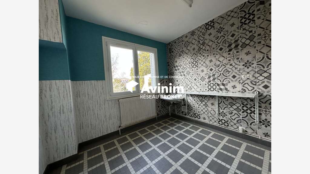 Immeuble de rapport en meublé pour curistes