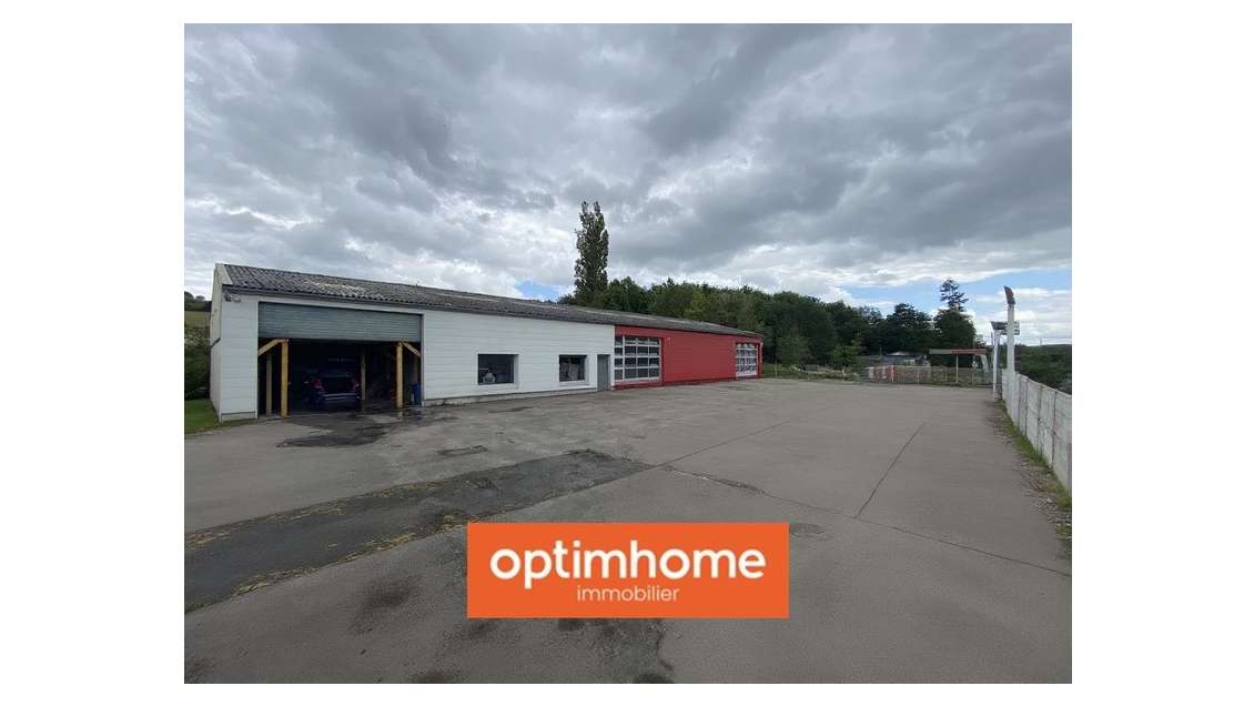 AV bâtiment 460m² bureaux et parking au Calvados