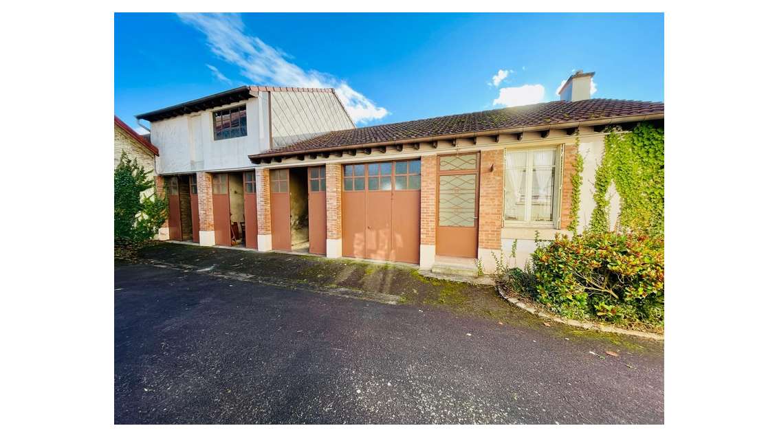 Ensemble immo sur terrain à Saint-Dié-des-Vosges