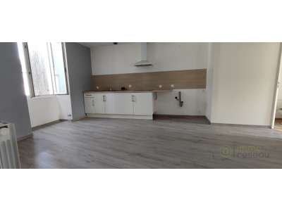 Vente Immeubles commerciaux / Mixtes à Saint-Genis-de-Saintonge