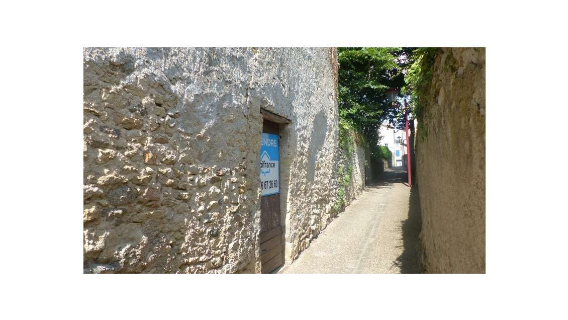 A vendre bâtiment à rénover à Saint-Loup-Lamairé