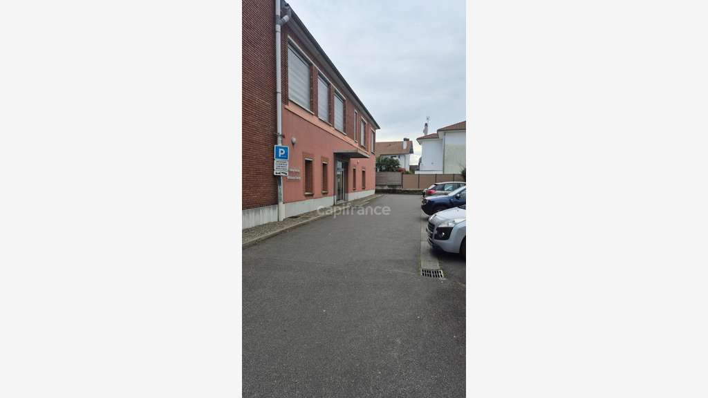 En exclusivité Baisse de Prix ! Locaux à Tarbes