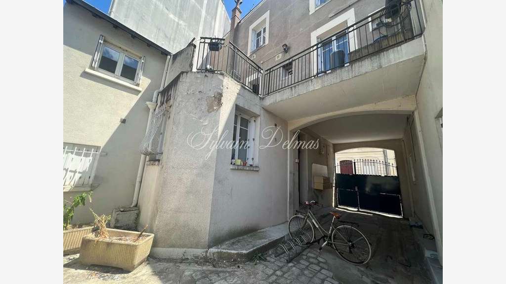 Très bel immeuble à vendre à Tours (37)
