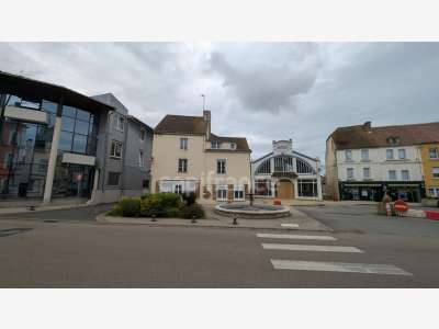 Immeuble de rapport à vendre à Trun