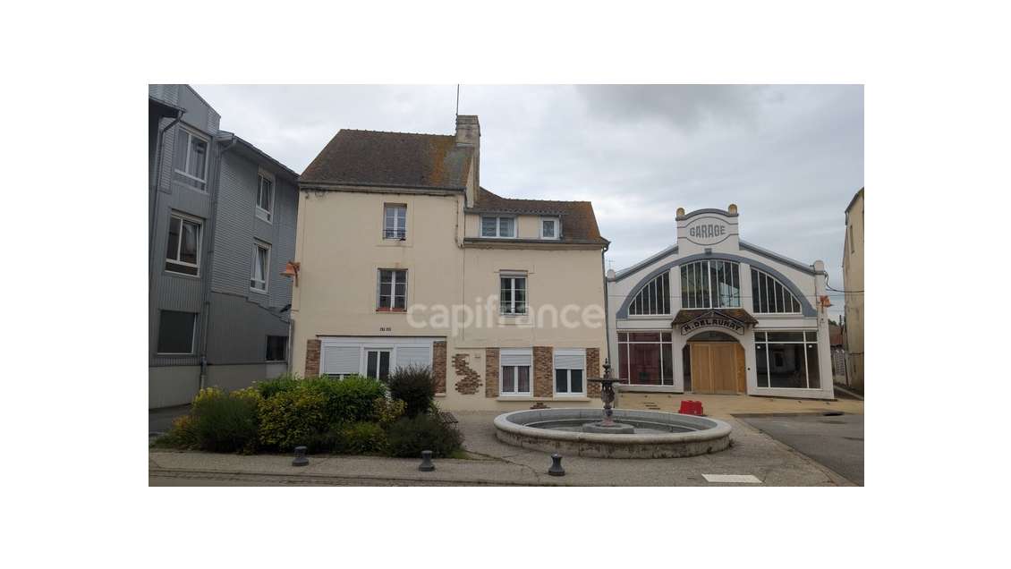 Immeuble de rapport à vendre à Trun