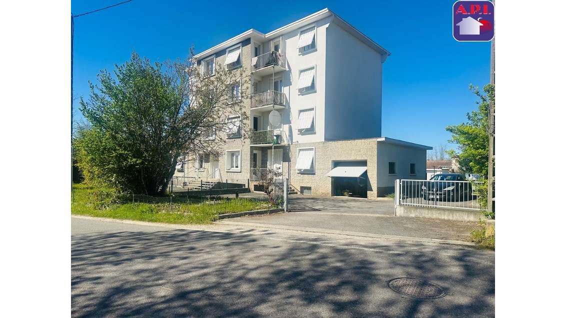 A vendre immeuble de rapport de 482m² à Verniolle