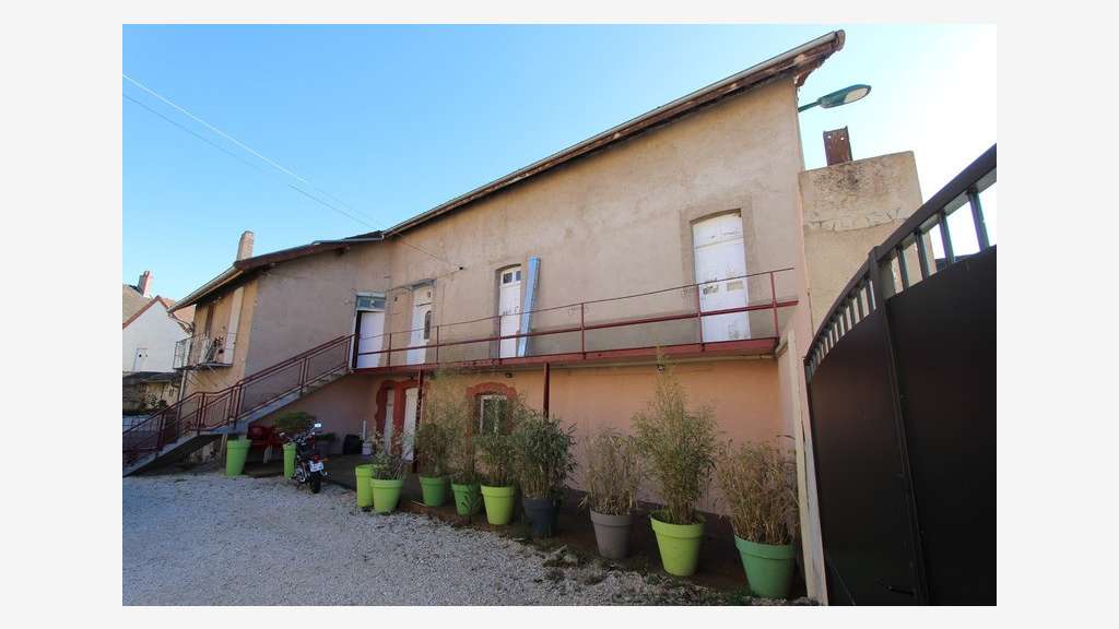 Immeuble de rapport loué à vendre à Vitteaux