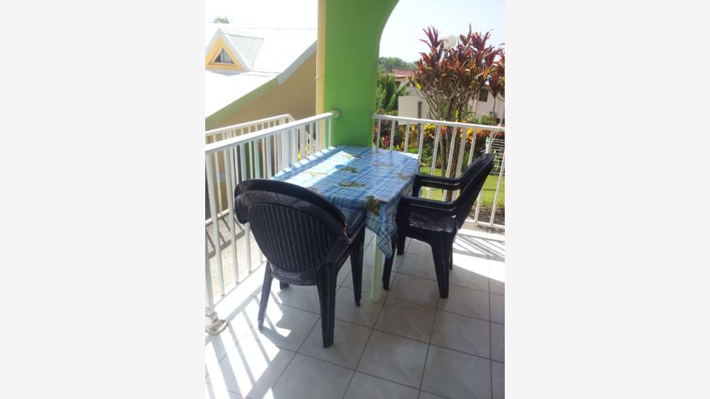 Murs mini-complexe immobilier - 12 logements