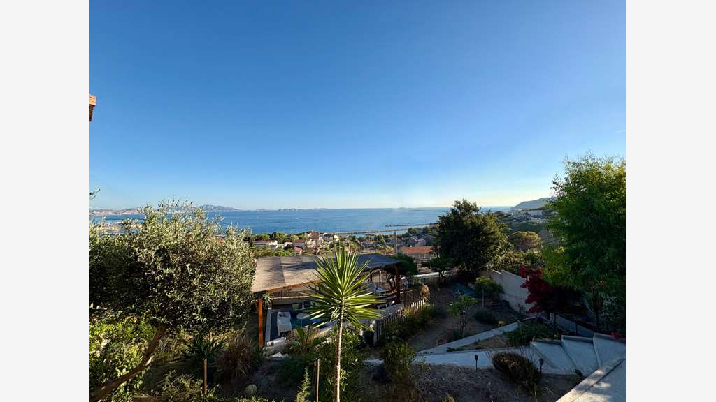 Ensemble 4 logements vue mer, Potentiel 6,6% brut