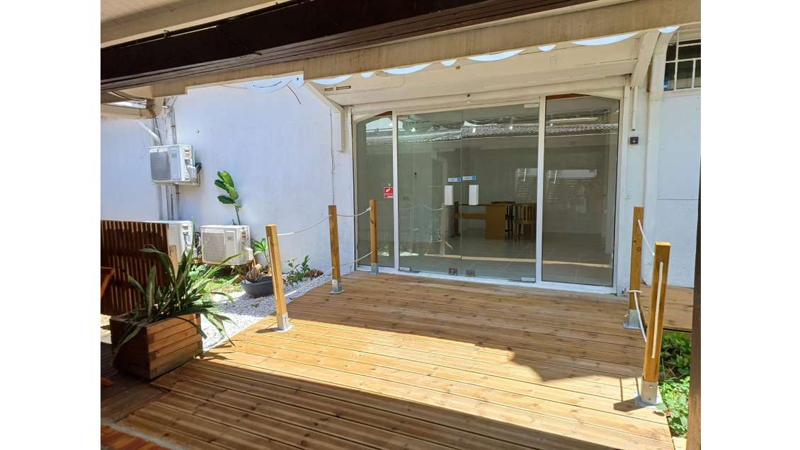 Boutique (murs) A VENDRE