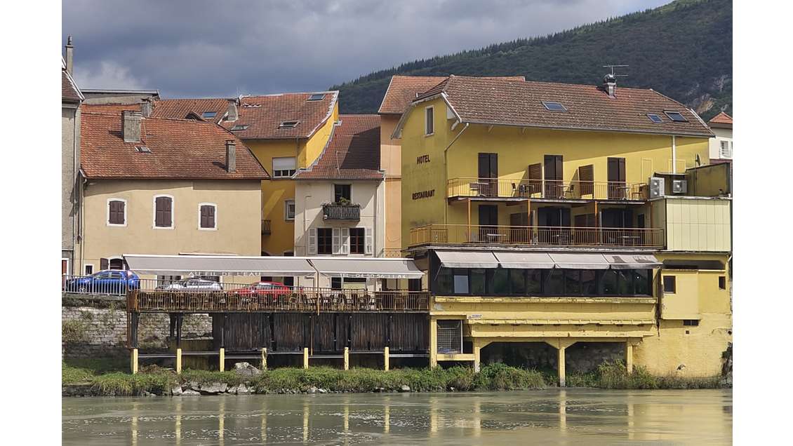 Hôtel Restaurant sur le Rhône