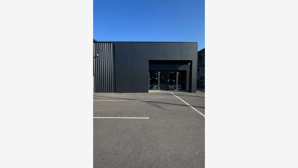 Local commercial 150m² axe passant Saint-Gaudens
