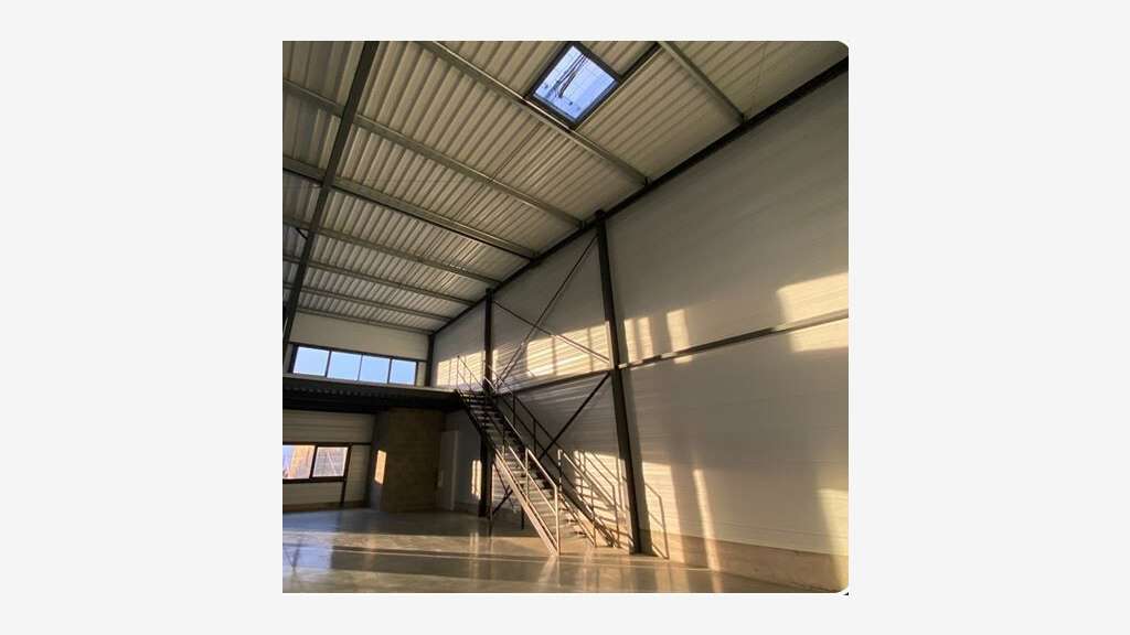 Vente locaux d'activité 75 et 185m² à Valence Sud
