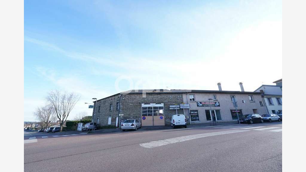 Local d'activité 315m² à vendre à Messimy
