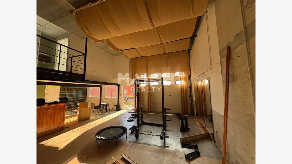 Locaux d'activités à vendre 540m² à Brignais