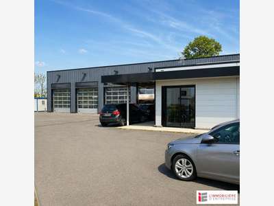 Vente local d'activité 900m² à Chevaigné