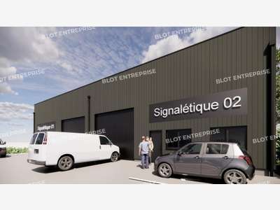 Exclusivite cellules d'activités 190m² à Crevin