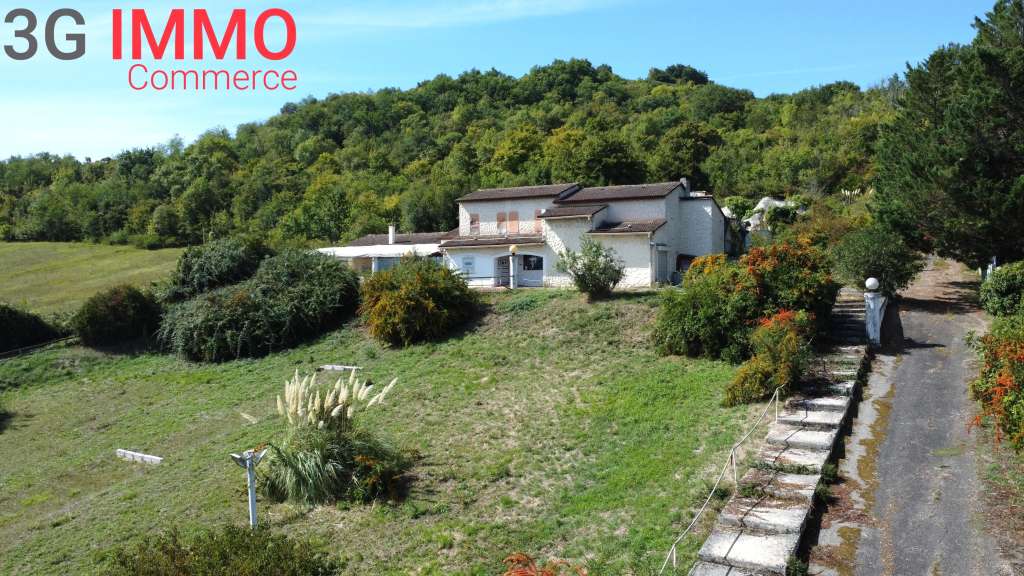 Vente local activité de 550m² à Aiguillon