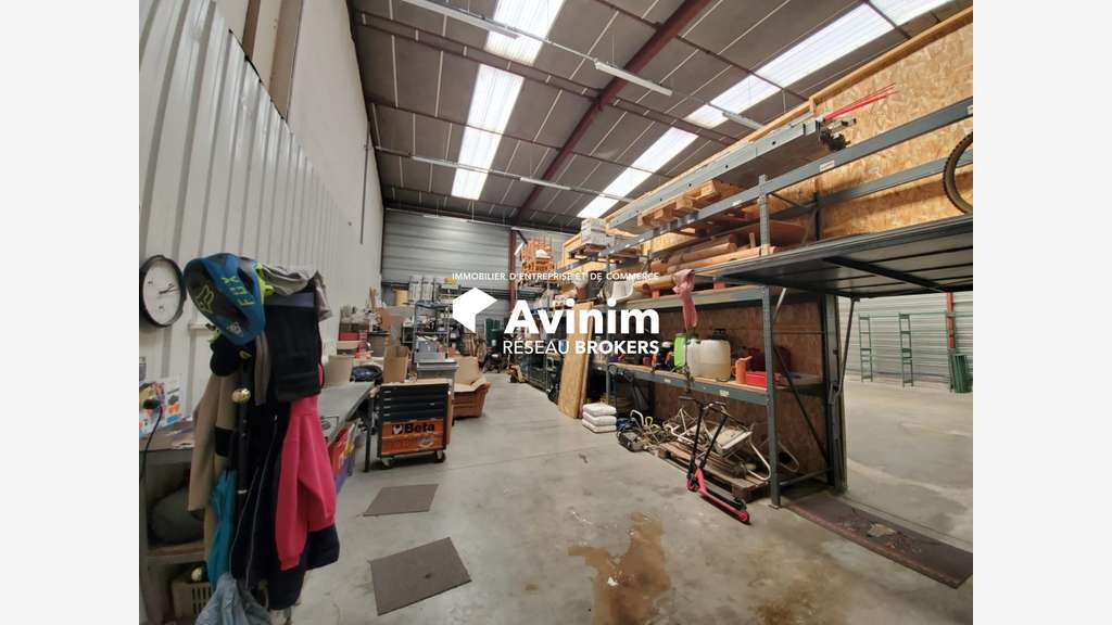 À VENDRE – ENSEMBLE IMMOBILIER MIXTE DE 650 M² SUR
