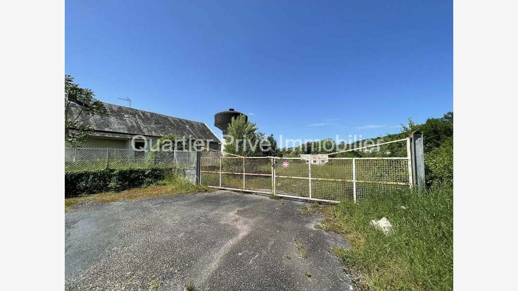 Vente friche industrielle 5600m² à Allassac